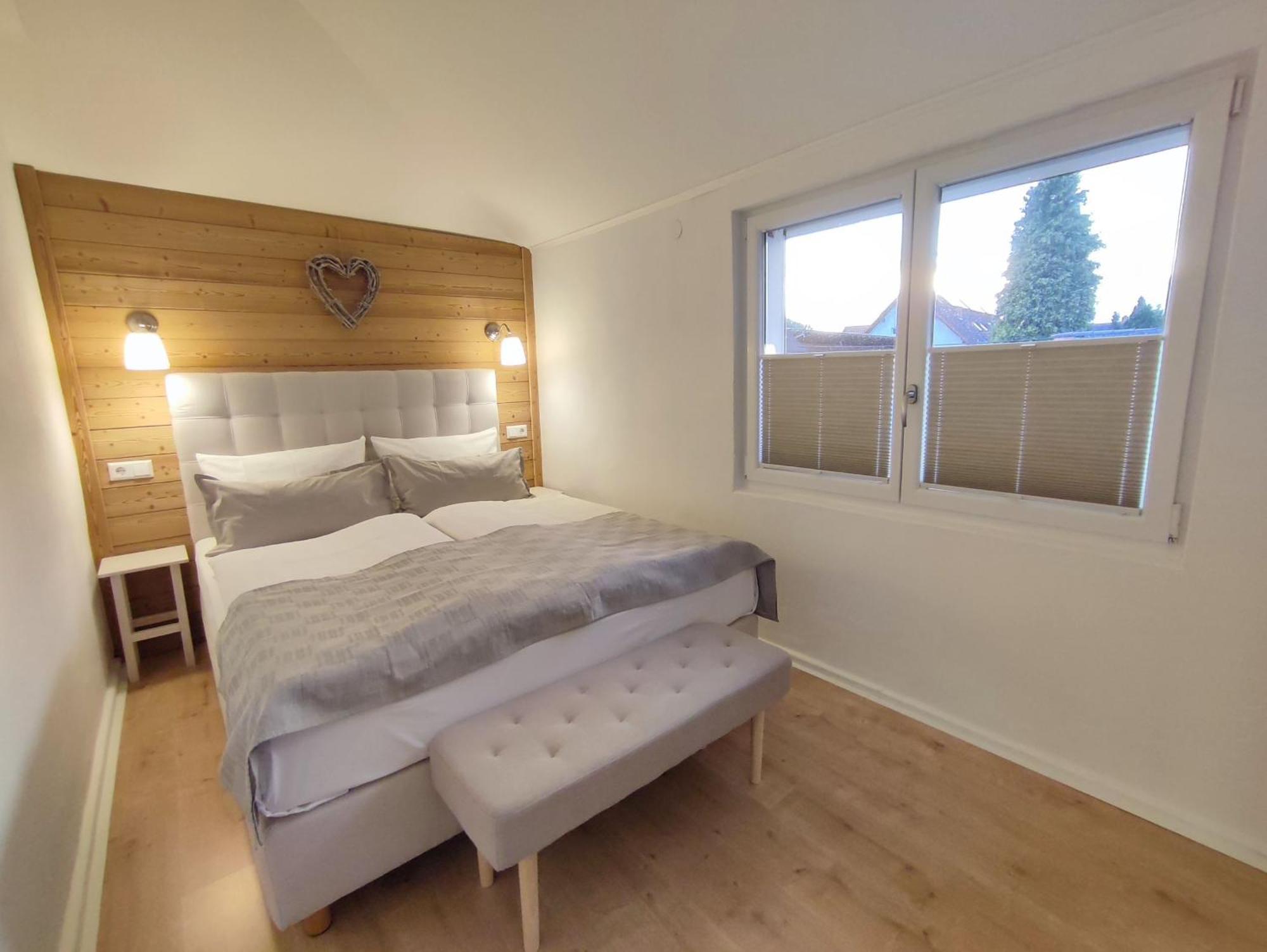 Boutique-Hotel Krone Denzlingen Habitación foto